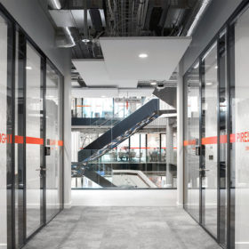Project: LinkedIn | Product: Revolution 100 with Edge Affinity doors