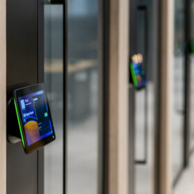 Project: Rabobank | PurOptima 117 Plus Single Glazing, Edge Affinity Doors, Tech Panels | Photography: Office Curator