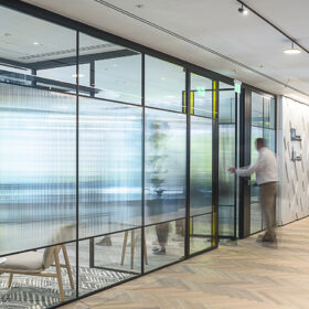 Project: KKS Savills | Products: Shoreditch Edition Optima 117 Plus glass partitions with Edge Symmetry NR double door set.