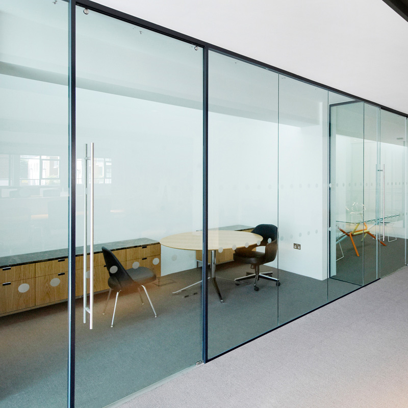 an image of a siding glass door with a handle